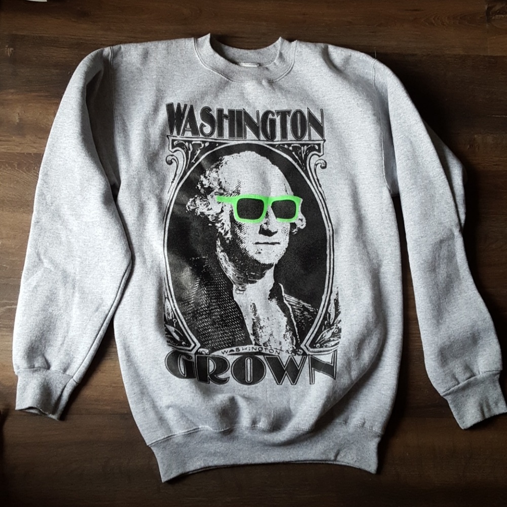 Disidual Washington grown crew sweatshirt
